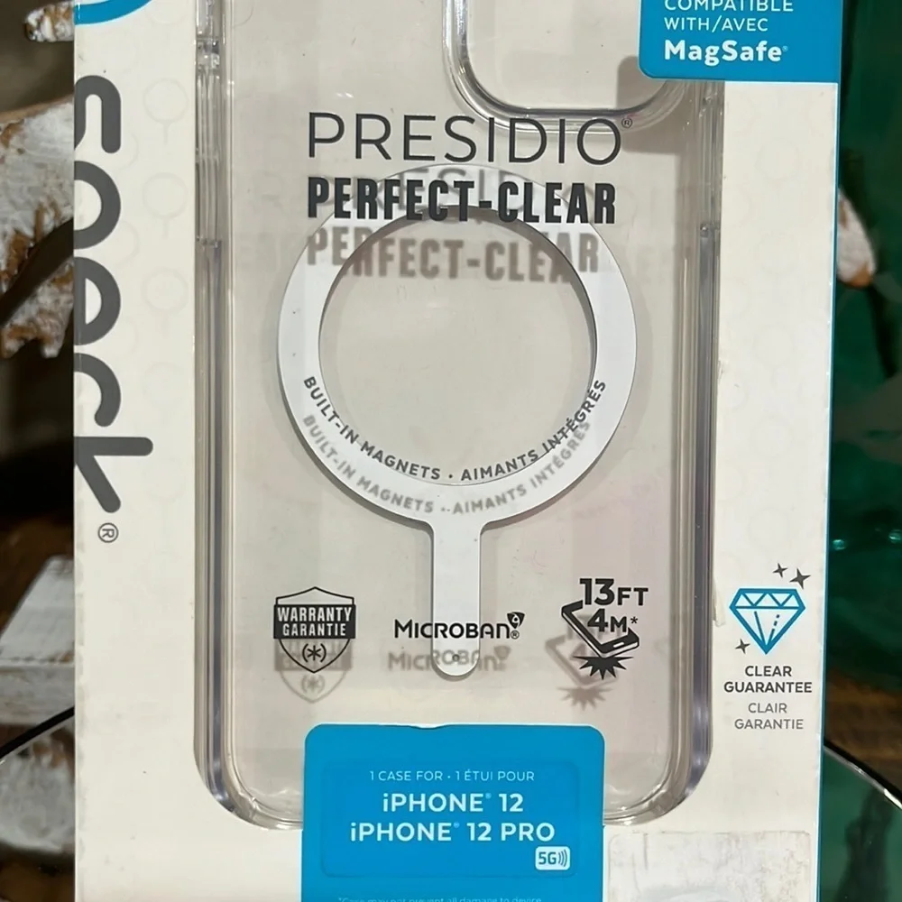 Speck PRESIDIO Perfect Clear case for iPhone, new!